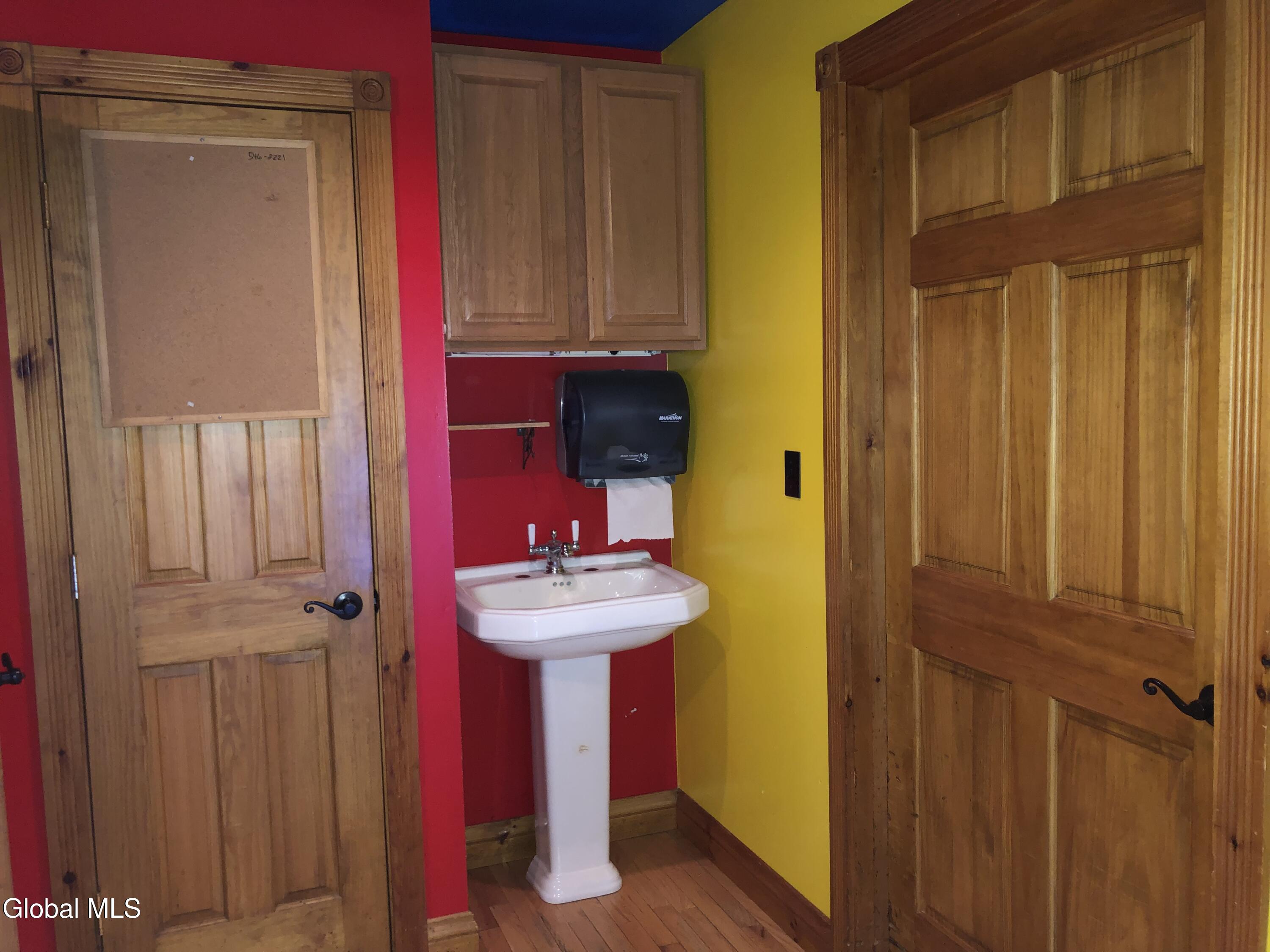 2842 Plank Road Mineville NY 12956