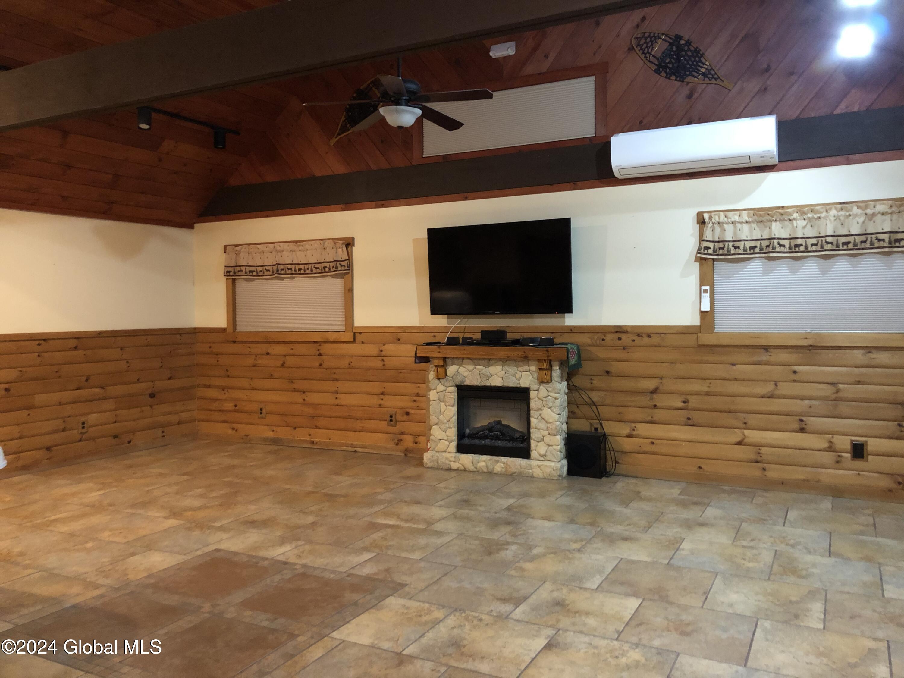 2842 Plank Road Mineville NY 12956