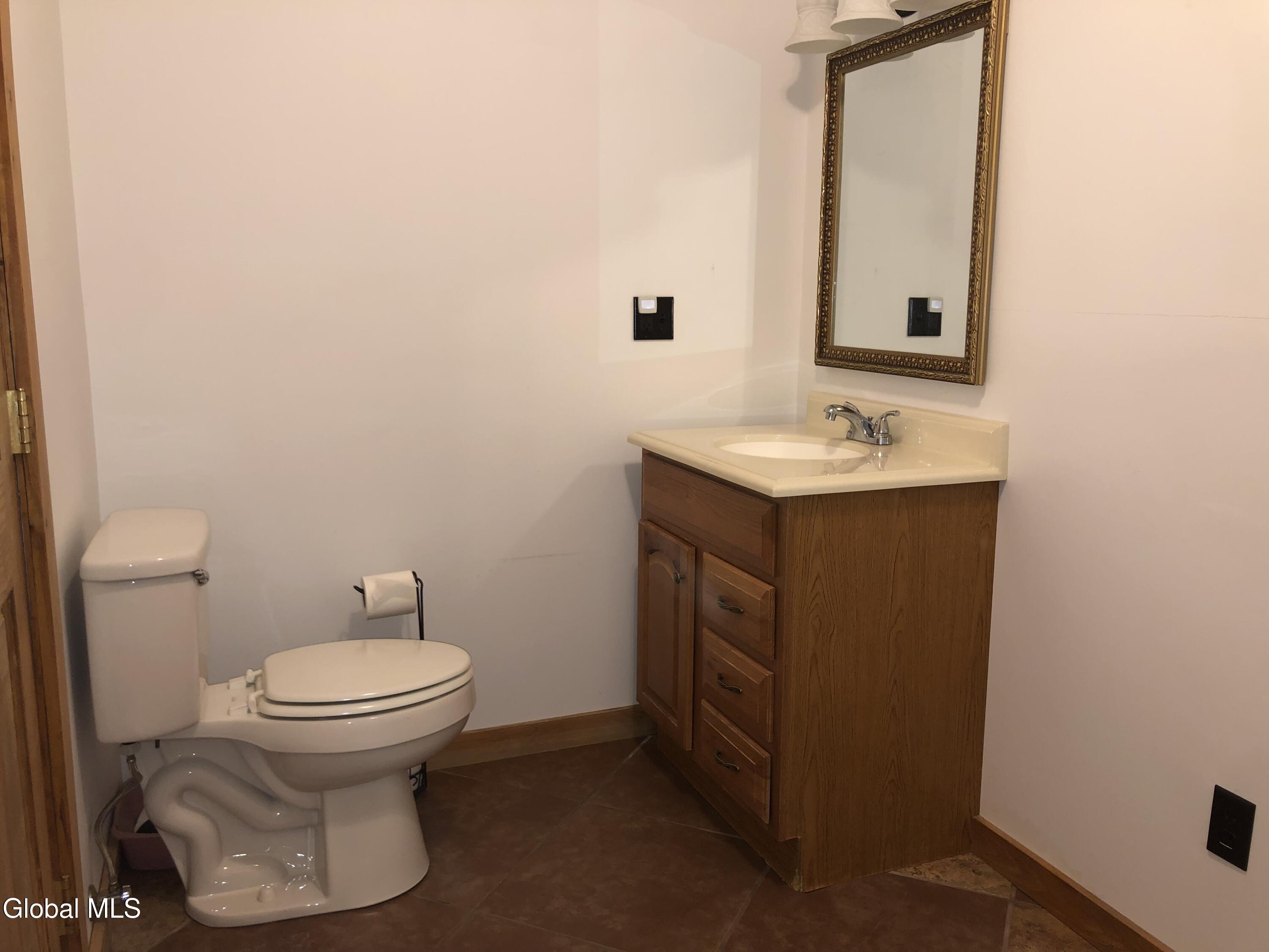 2842 Plank Road Mineville NY 12956