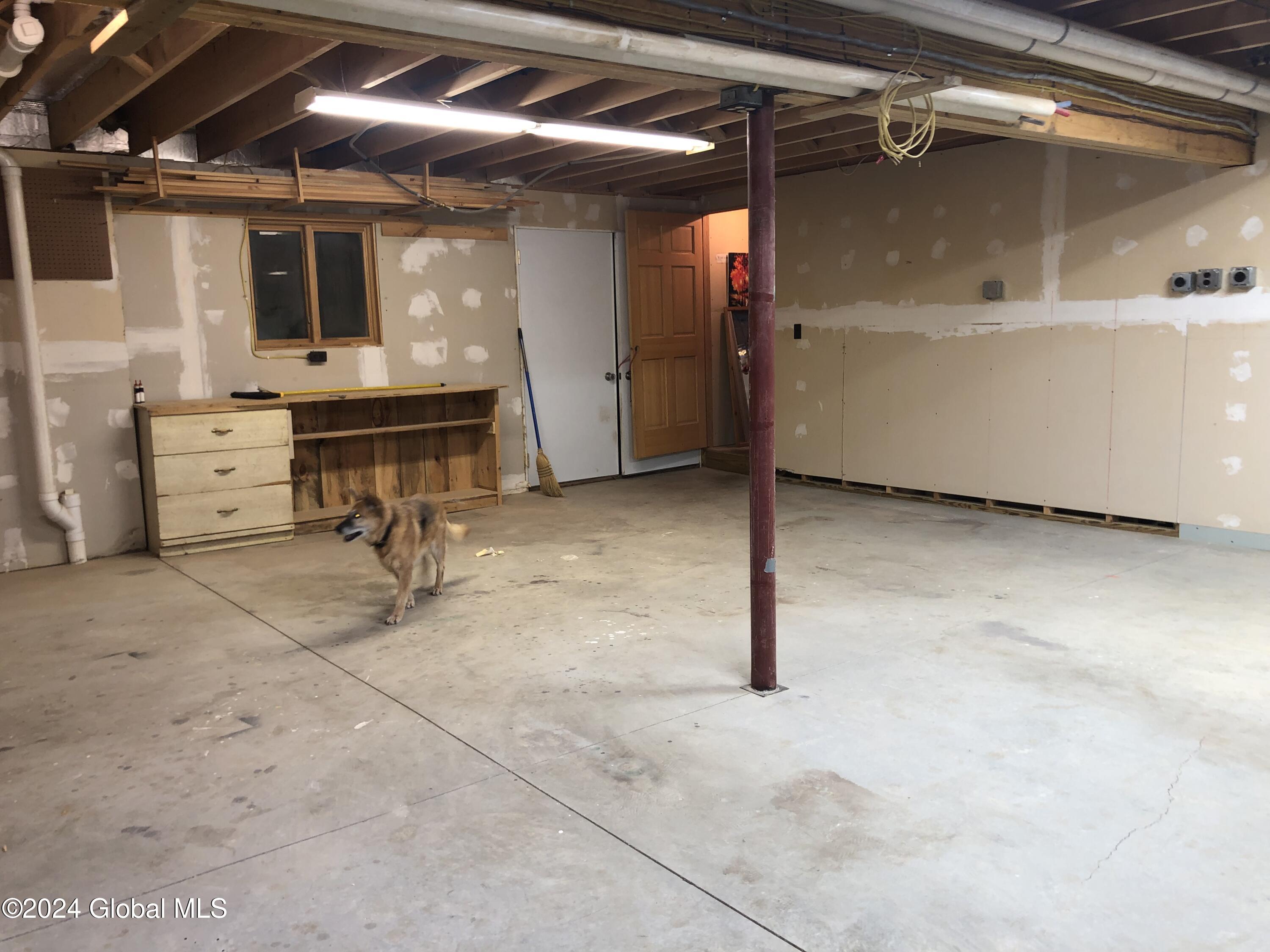 2842 Plank Road Mineville NY 12956