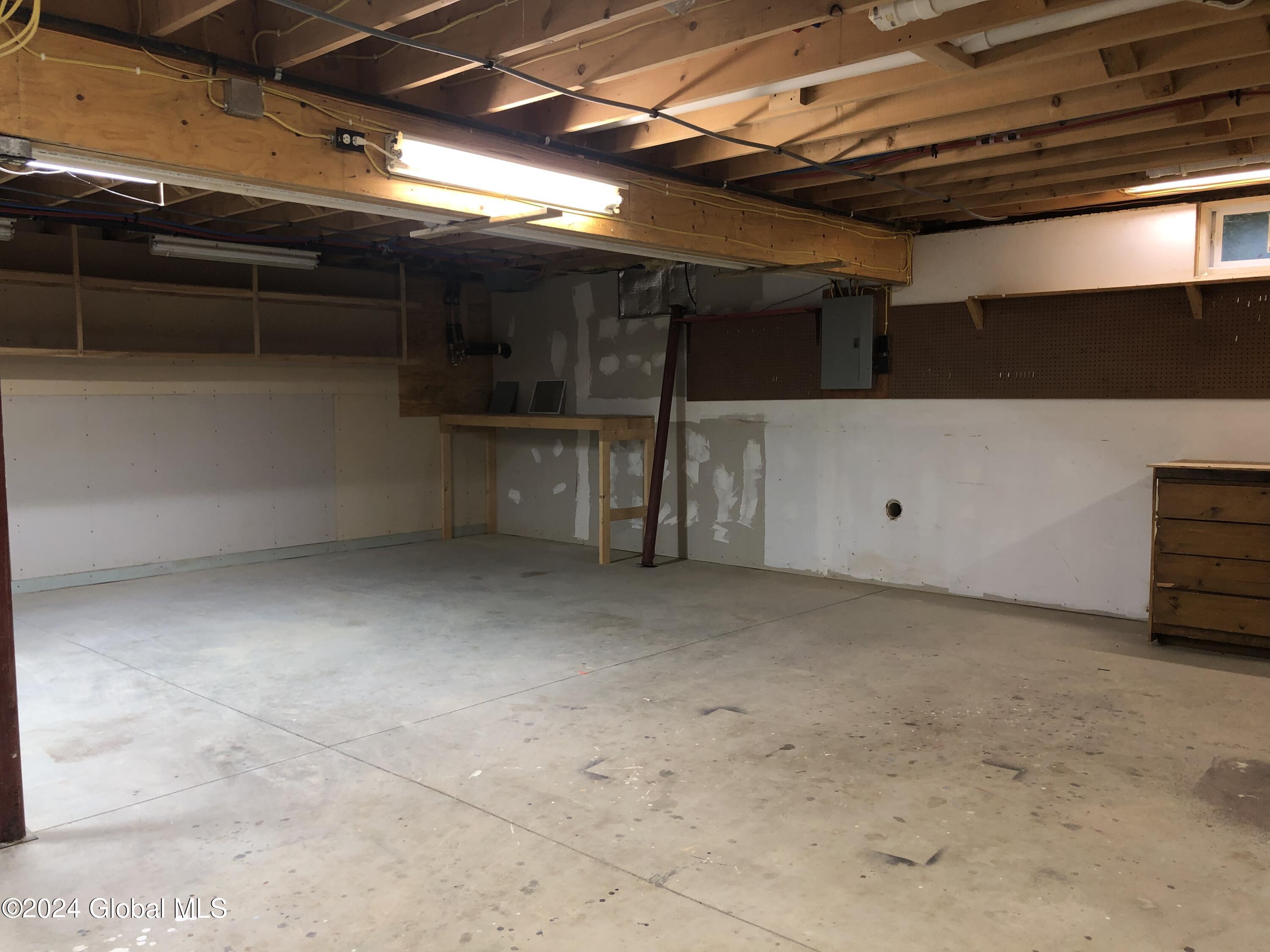2842 Plank Road Mineville NY 12956