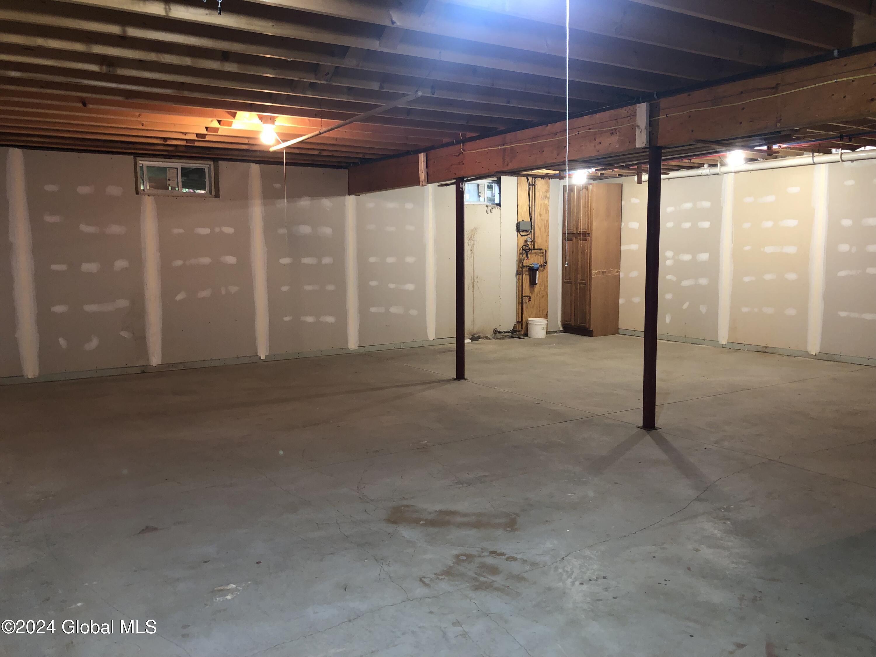 2842 Plank Road Mineville NY 12956
