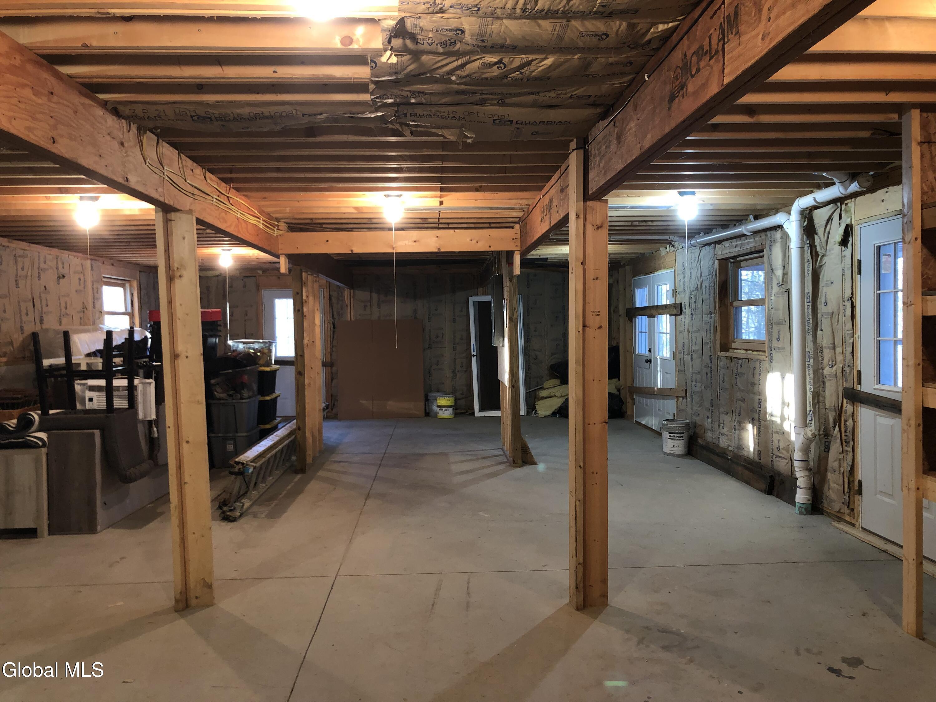 2842 Plank Road Mineville NY 12956
