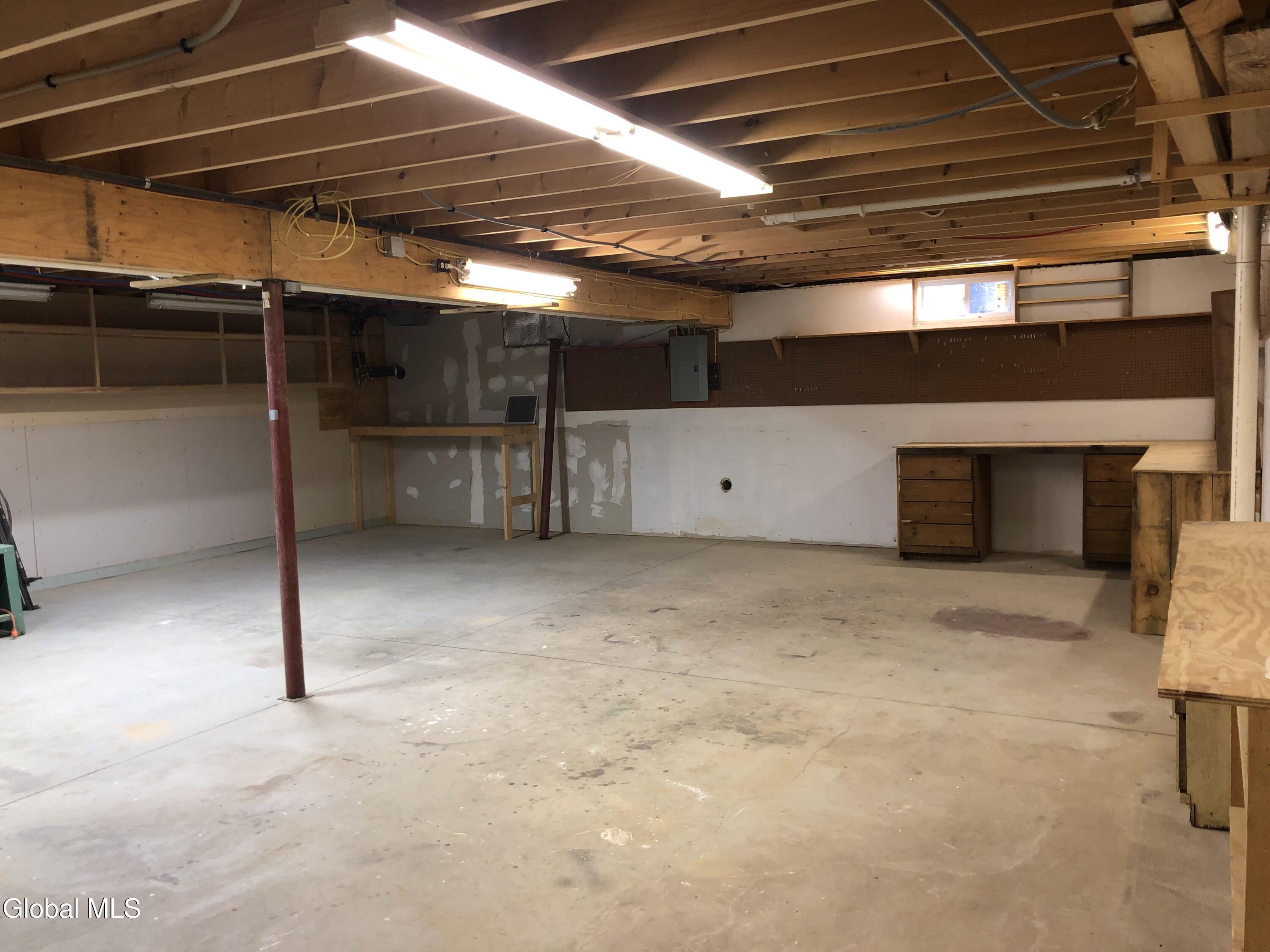 2842 Plank Road Mineville NY 12956