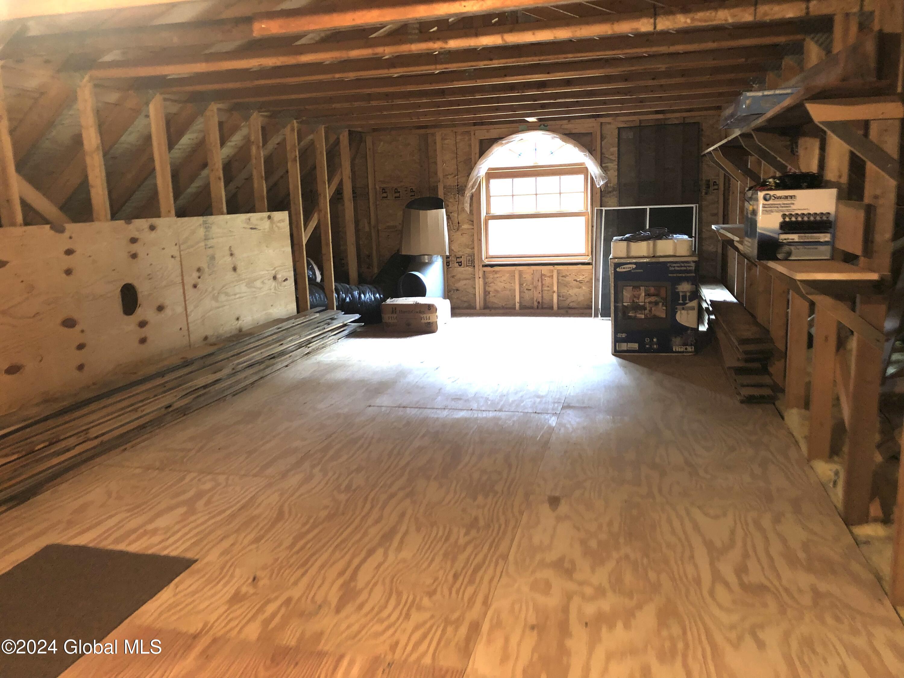 2842 Plank Road Mineville NY 12956