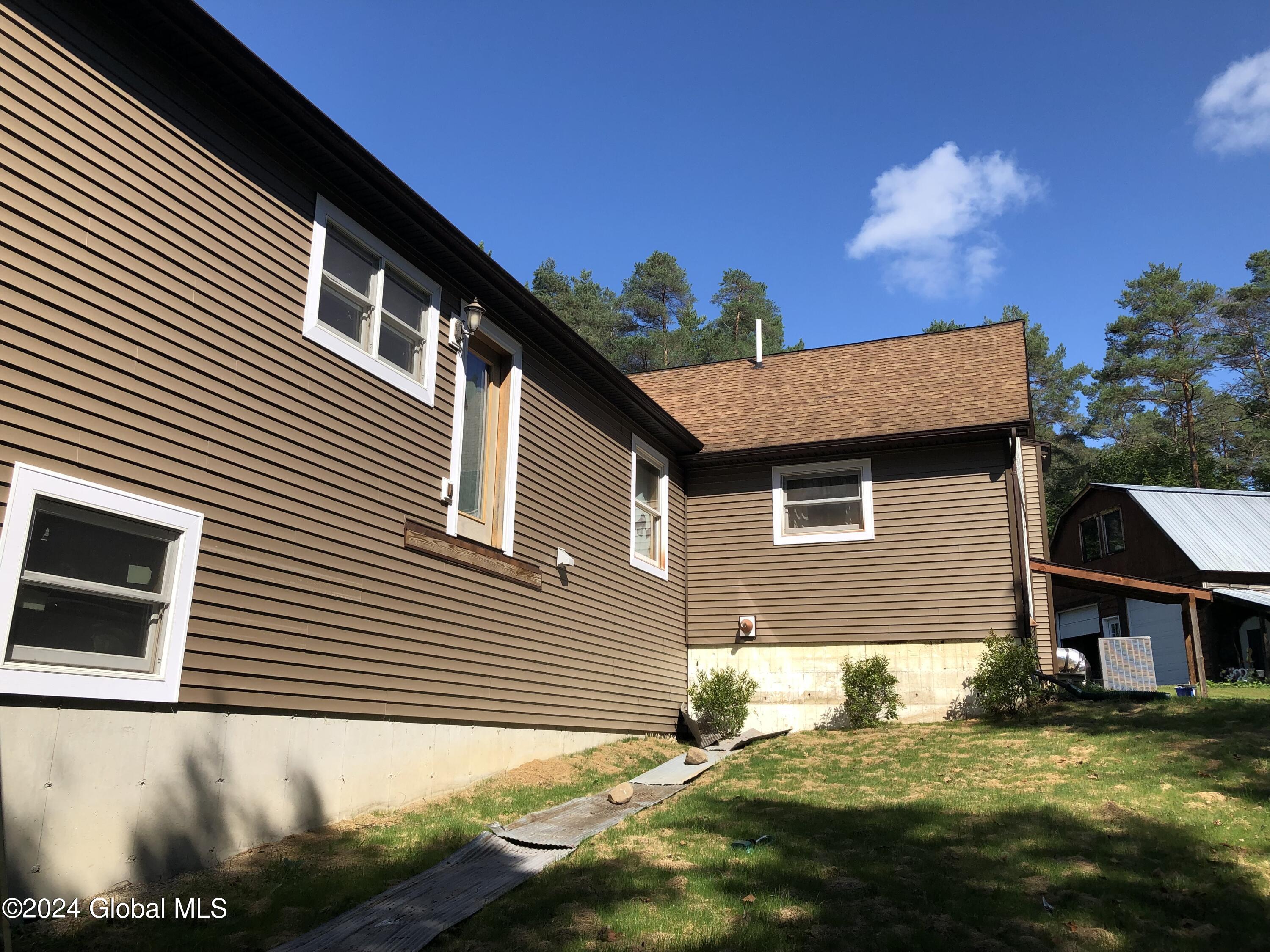 2842 Plank Road Mineville NY 12956