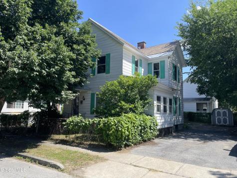 9 Kenworthy Avenue Glens Falls NY 12801