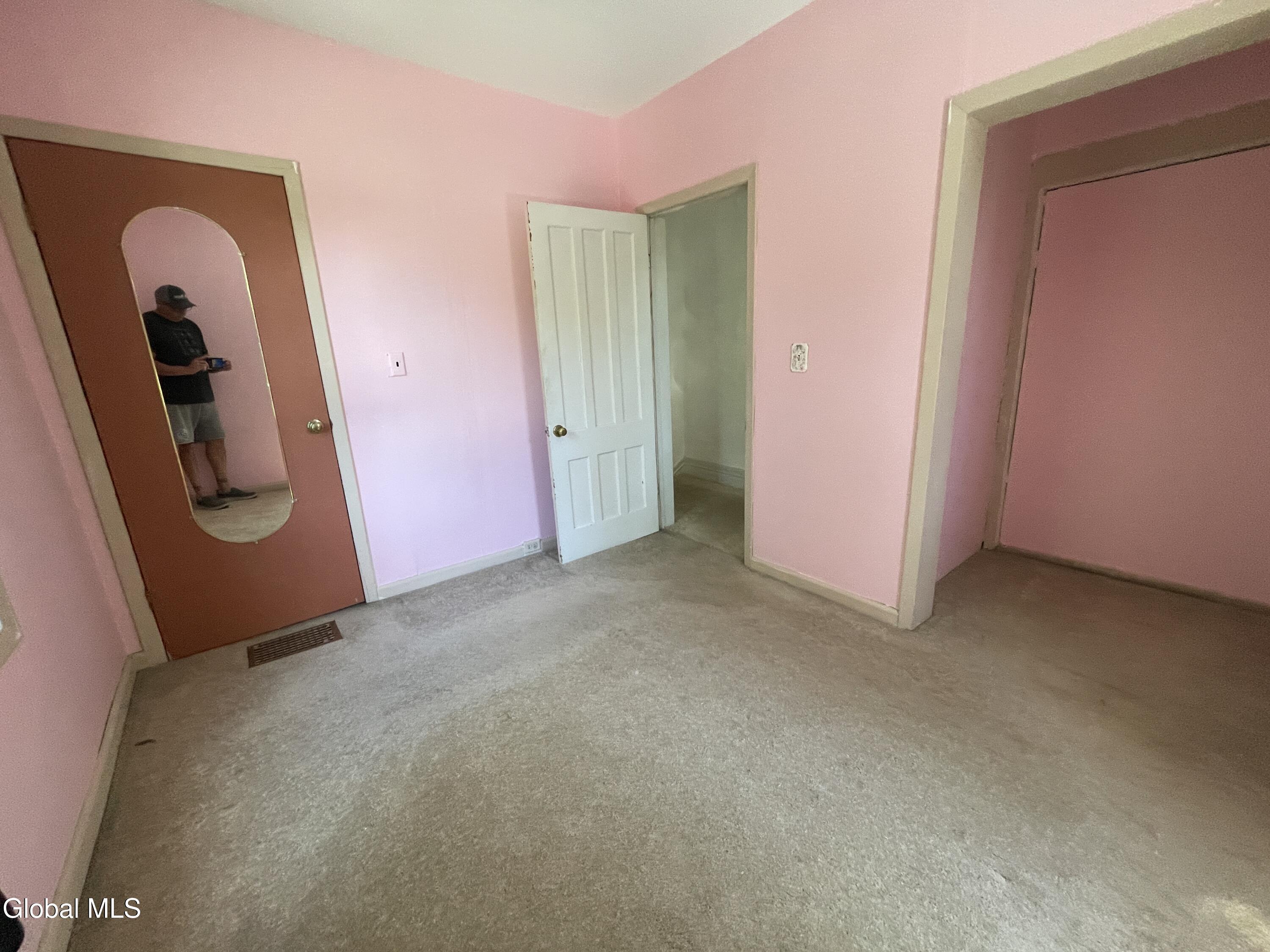 9 Kenworthy Avenue Glens Falls NY 12801