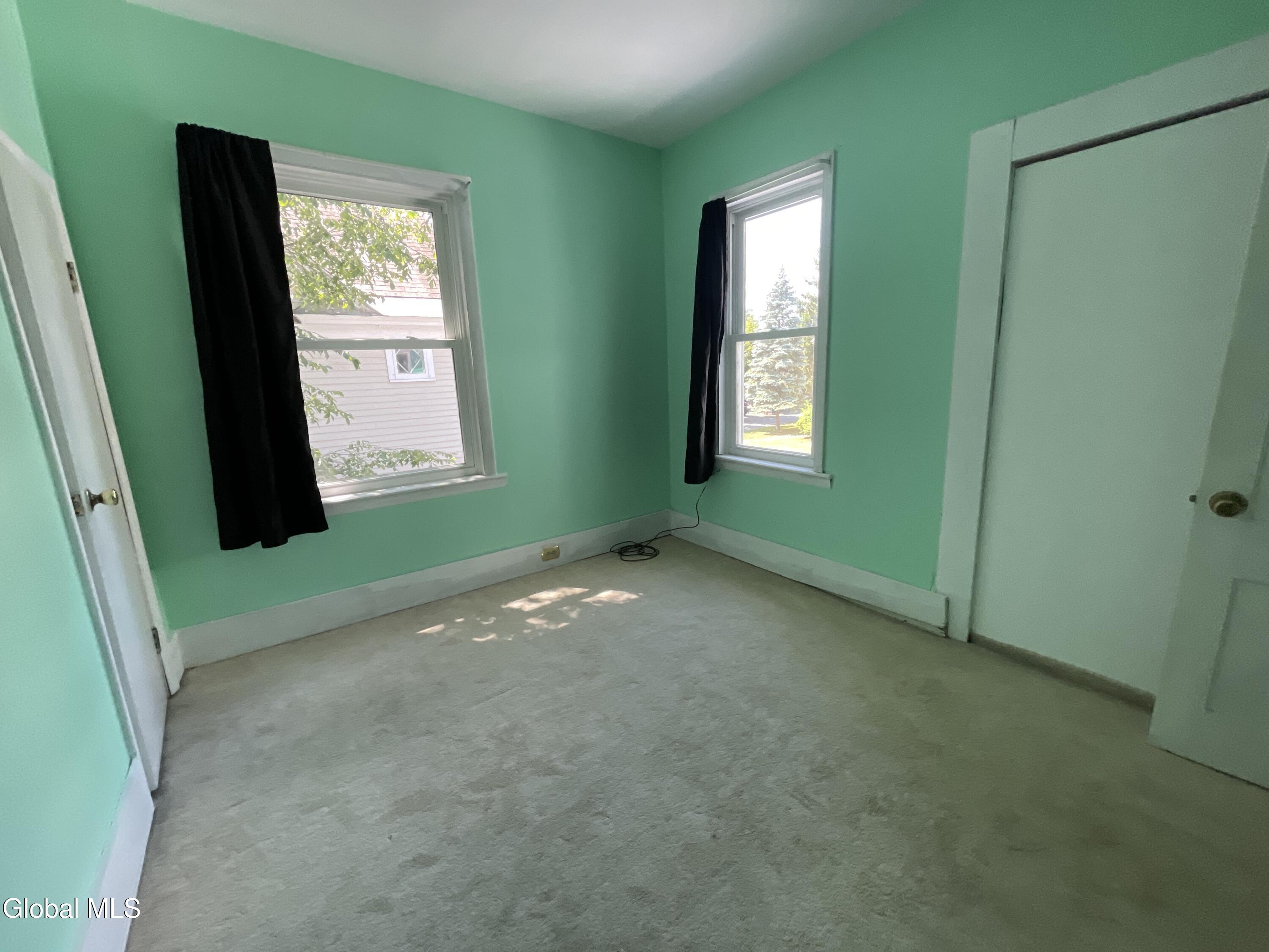 9 Kenworthy Avenue Glens Falls NY 12801