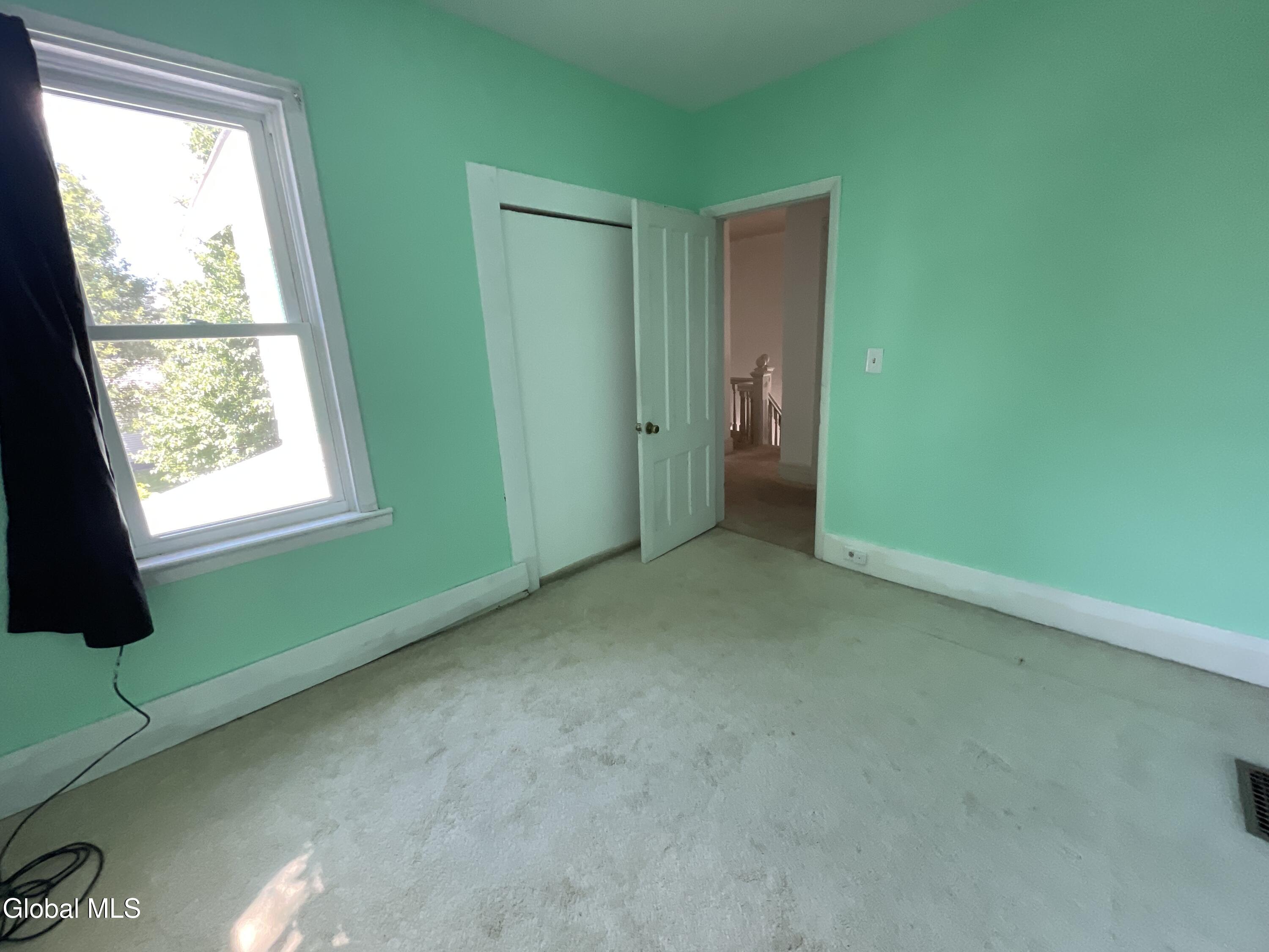 9 Kenworthy Avenue Glens Falls NY 12801