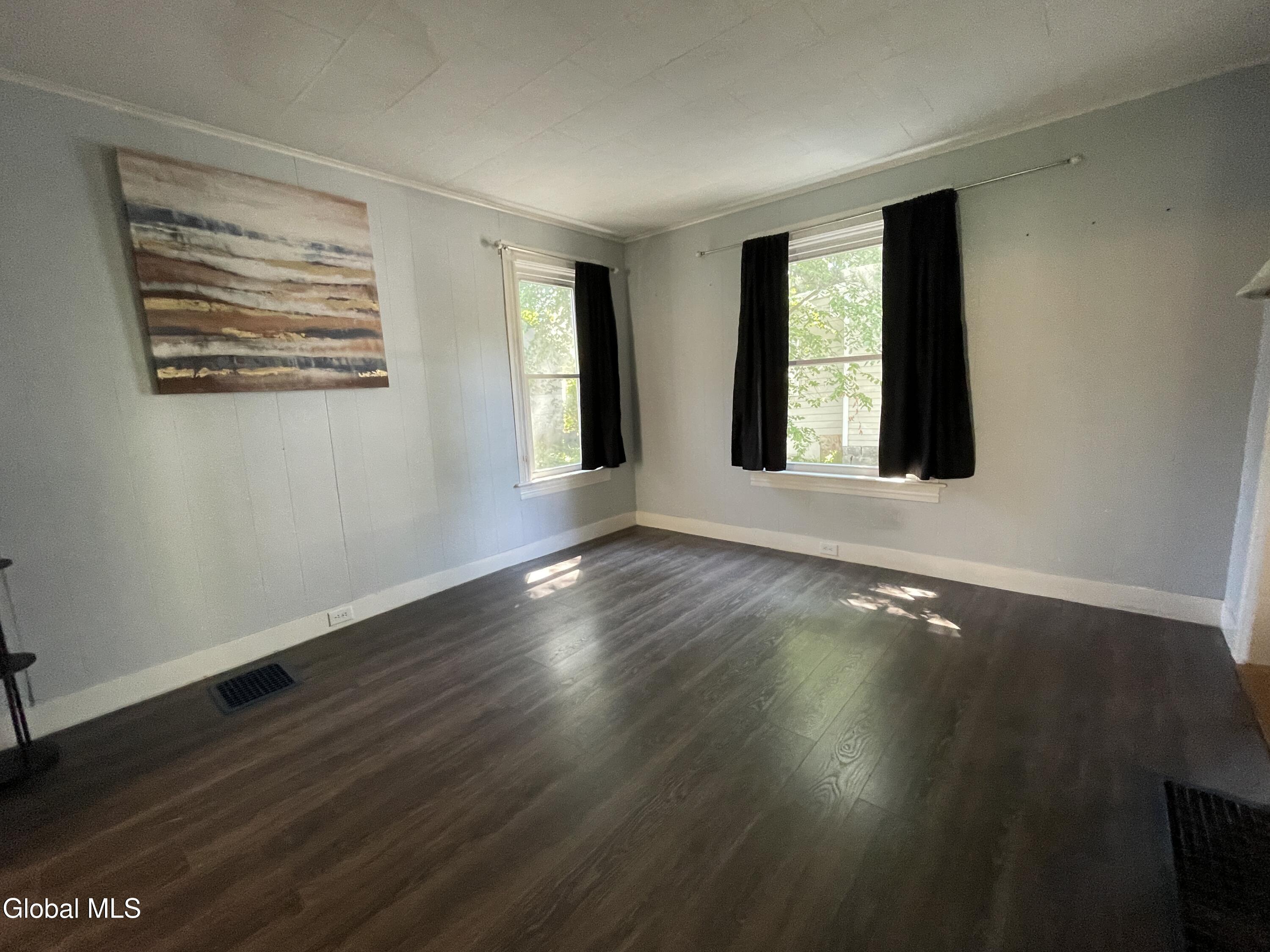 9 Kenworthy Avenue Glens Falls NY 12801