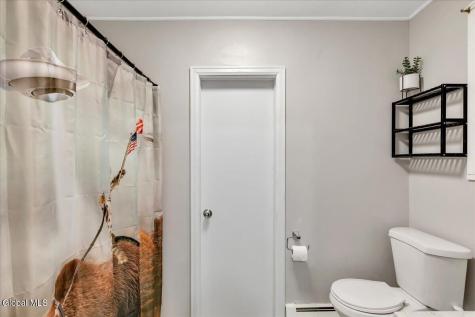 498 Hoags Corners Road Nassau NY 12123