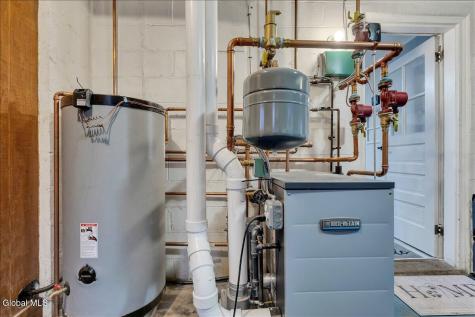 498 Hoags Corners Road Nassau NY 12123