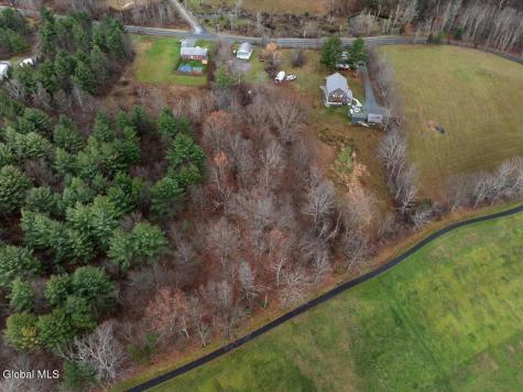 498 Hoags Corners Road Nassau NY 12123