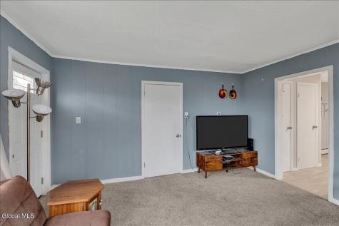 498 Hoags Corners Road Nassau NY 12123