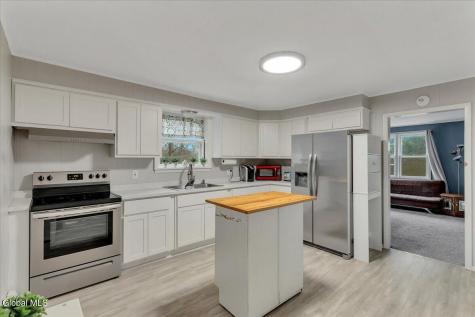 498 Hoags Corners Road Nassau NY 12123