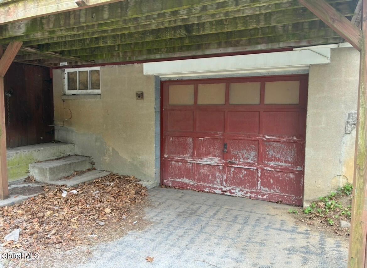 1996 Helderberg Avenue Schenectady NY 12306