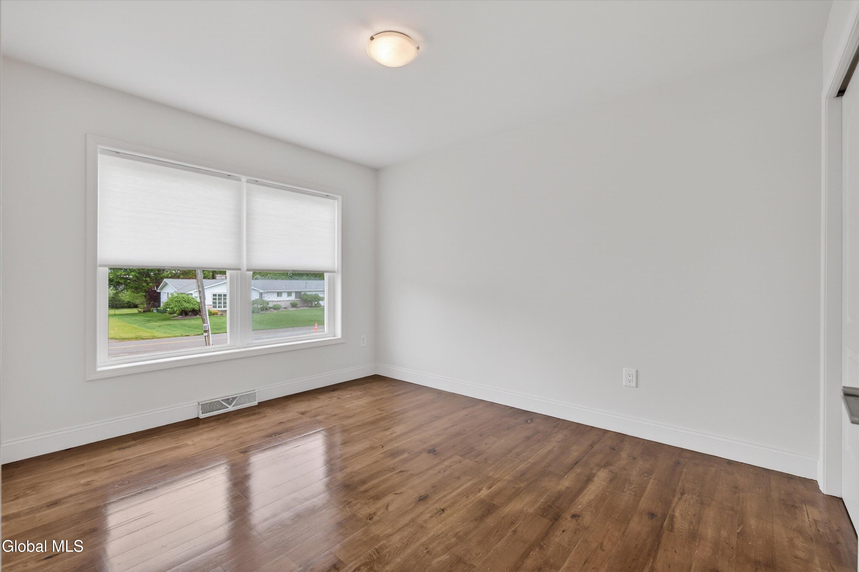 139 Cross Street Yorkville NY 13495