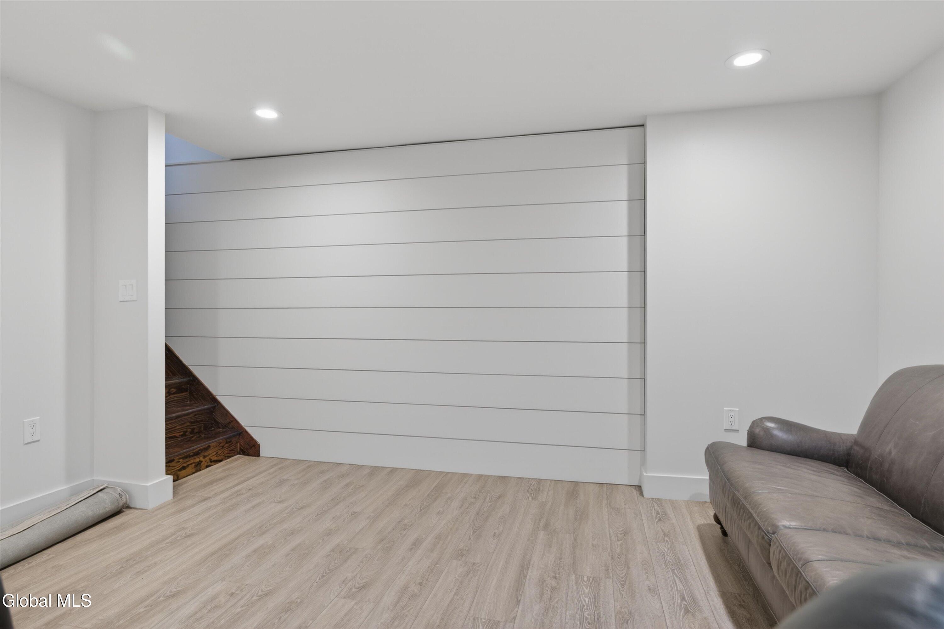 139 Cross Street Yorkville NY 13495