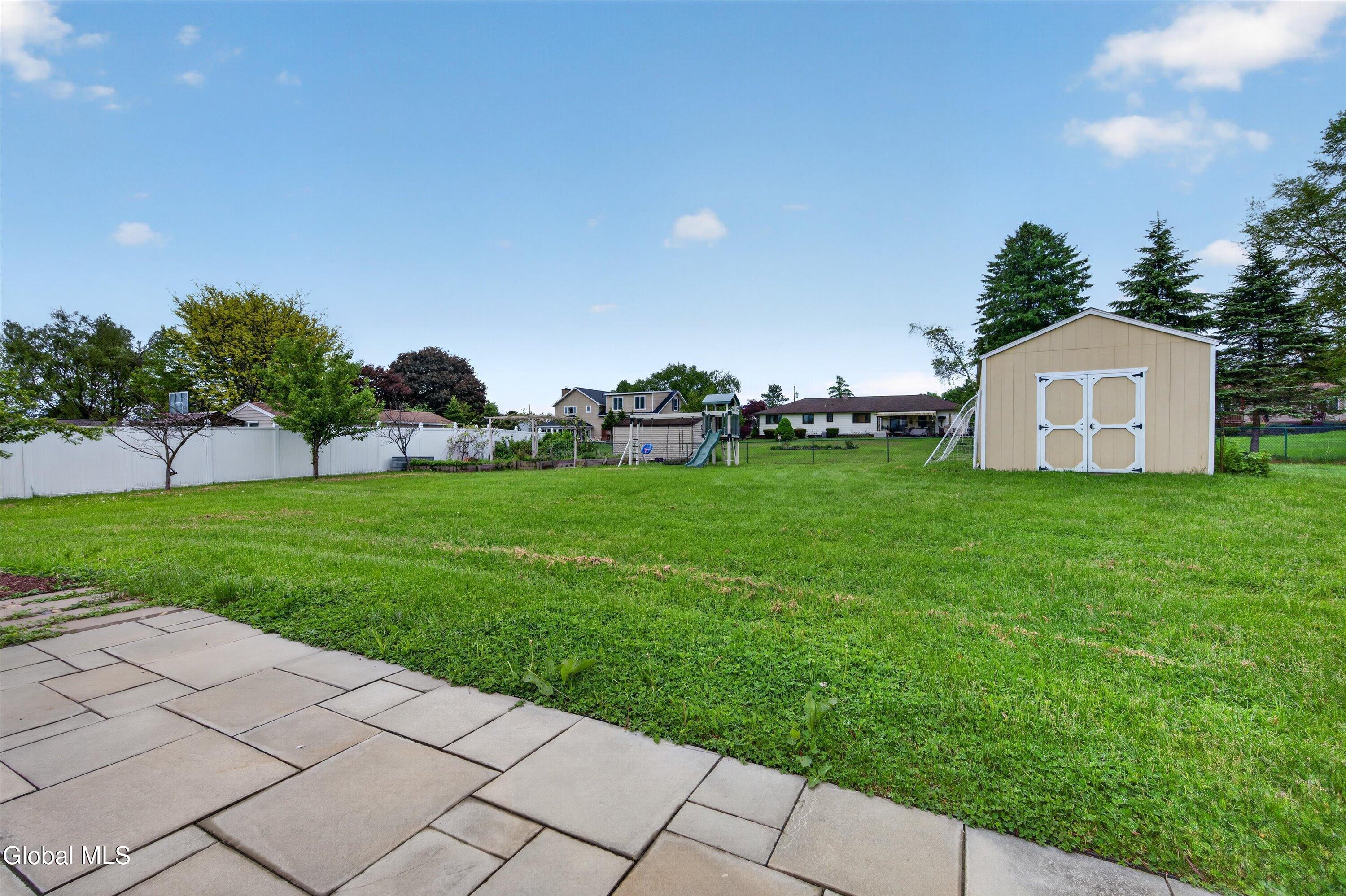 139 Cross Street Yorkville NY 13495