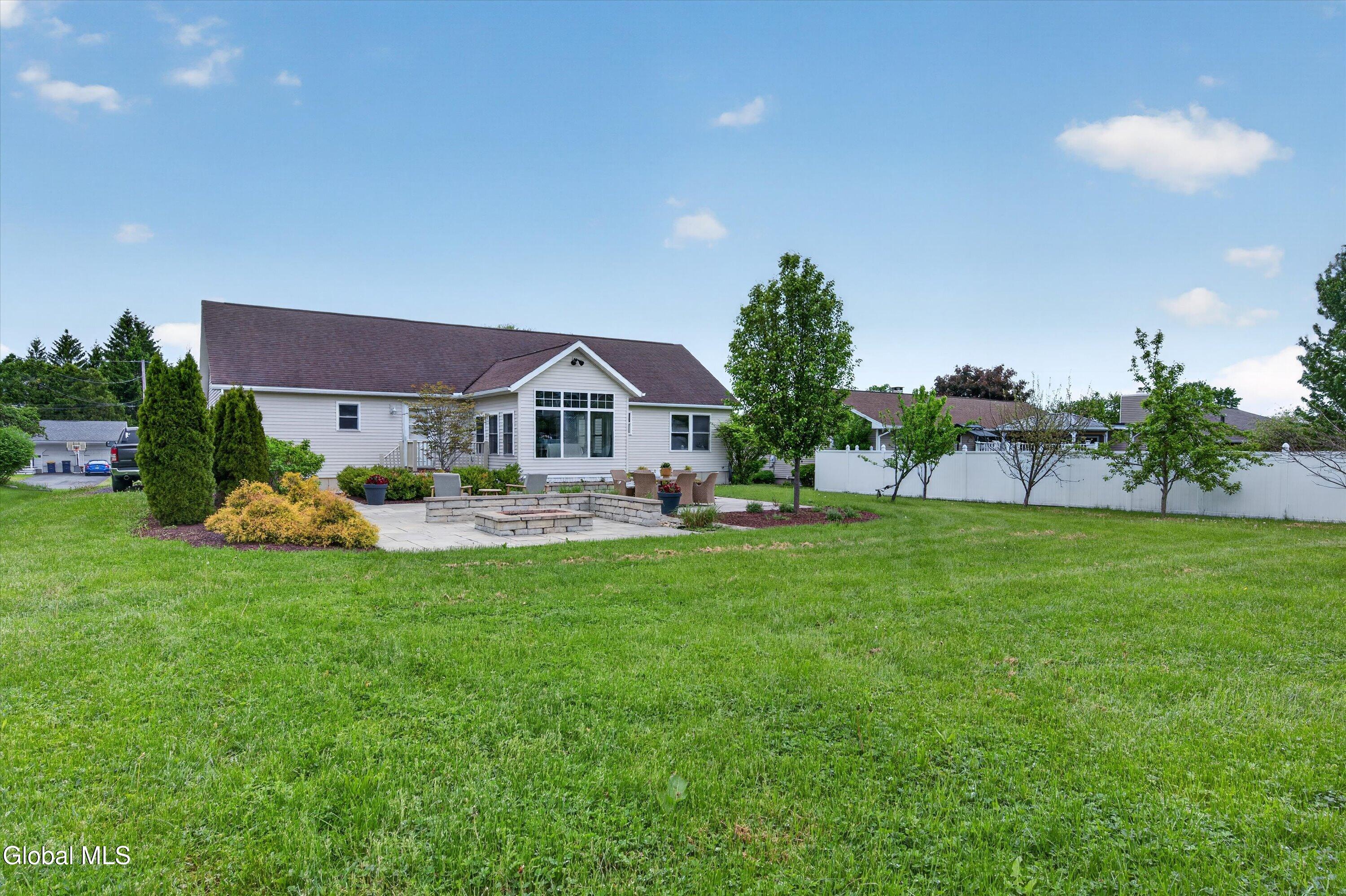 139 Cross Street Yorkville NY 13495