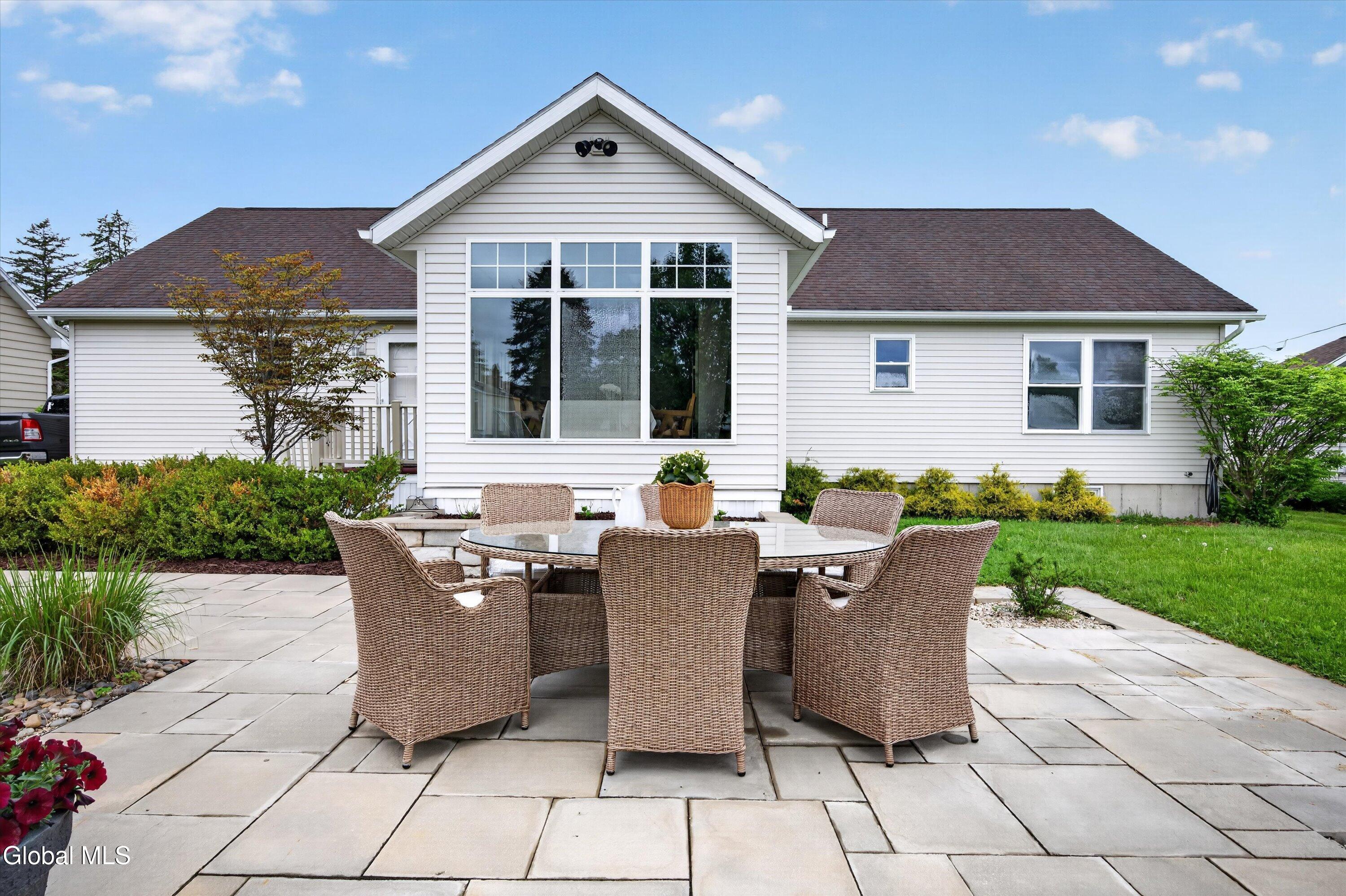 139 Cross Street Yorkville NY 13495