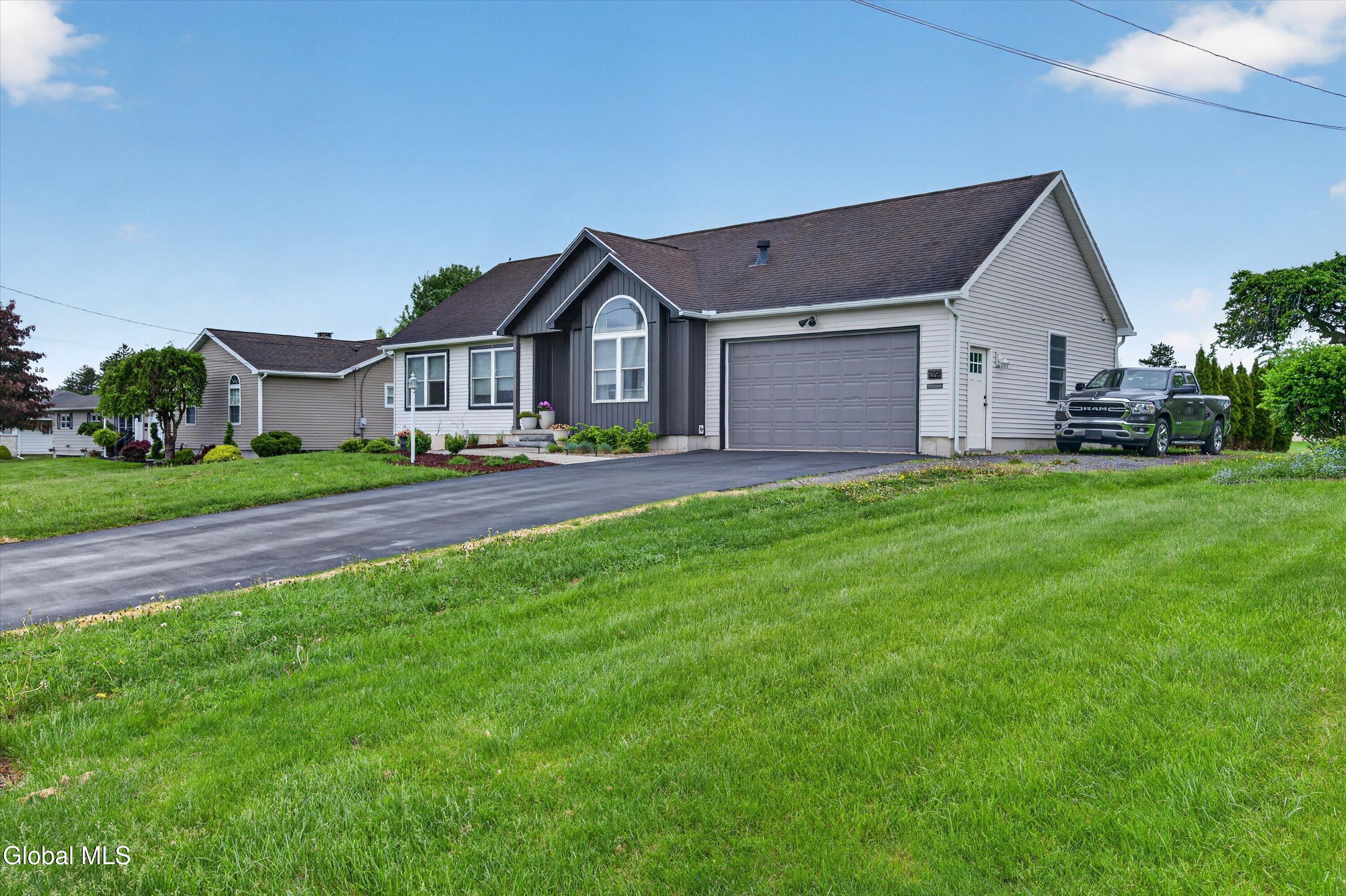 139 Cross Street Yorkville NY 13495