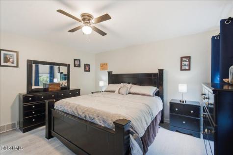 2411 Golf Avenue Schenectady NY 12309