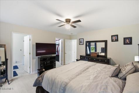 2411 Golf Avenue Schenectady NY 12309