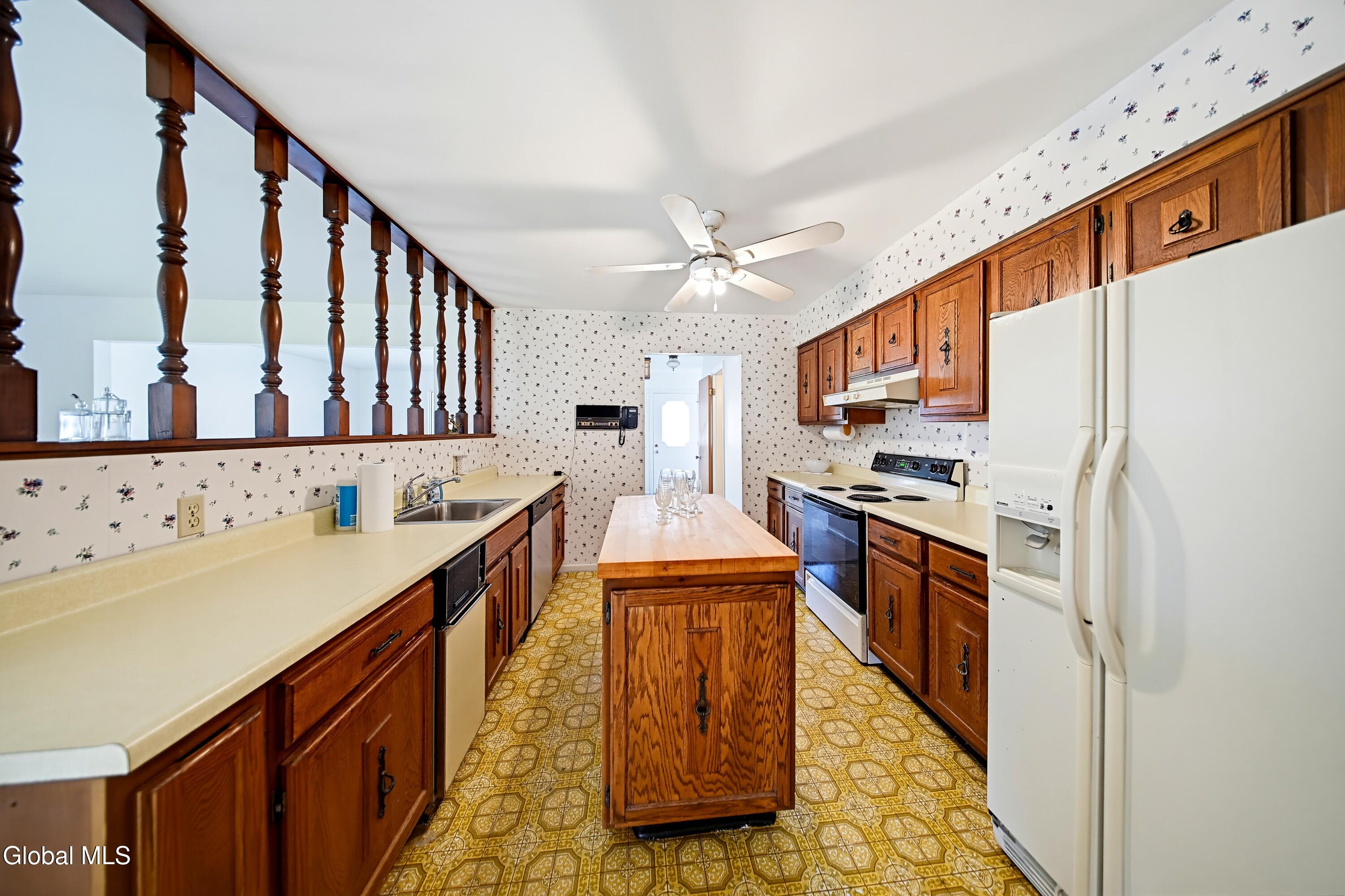 216 Krumkill Road Slingerlands NY 12159