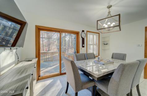 6 Crown Point Ballston Lake NY 12019