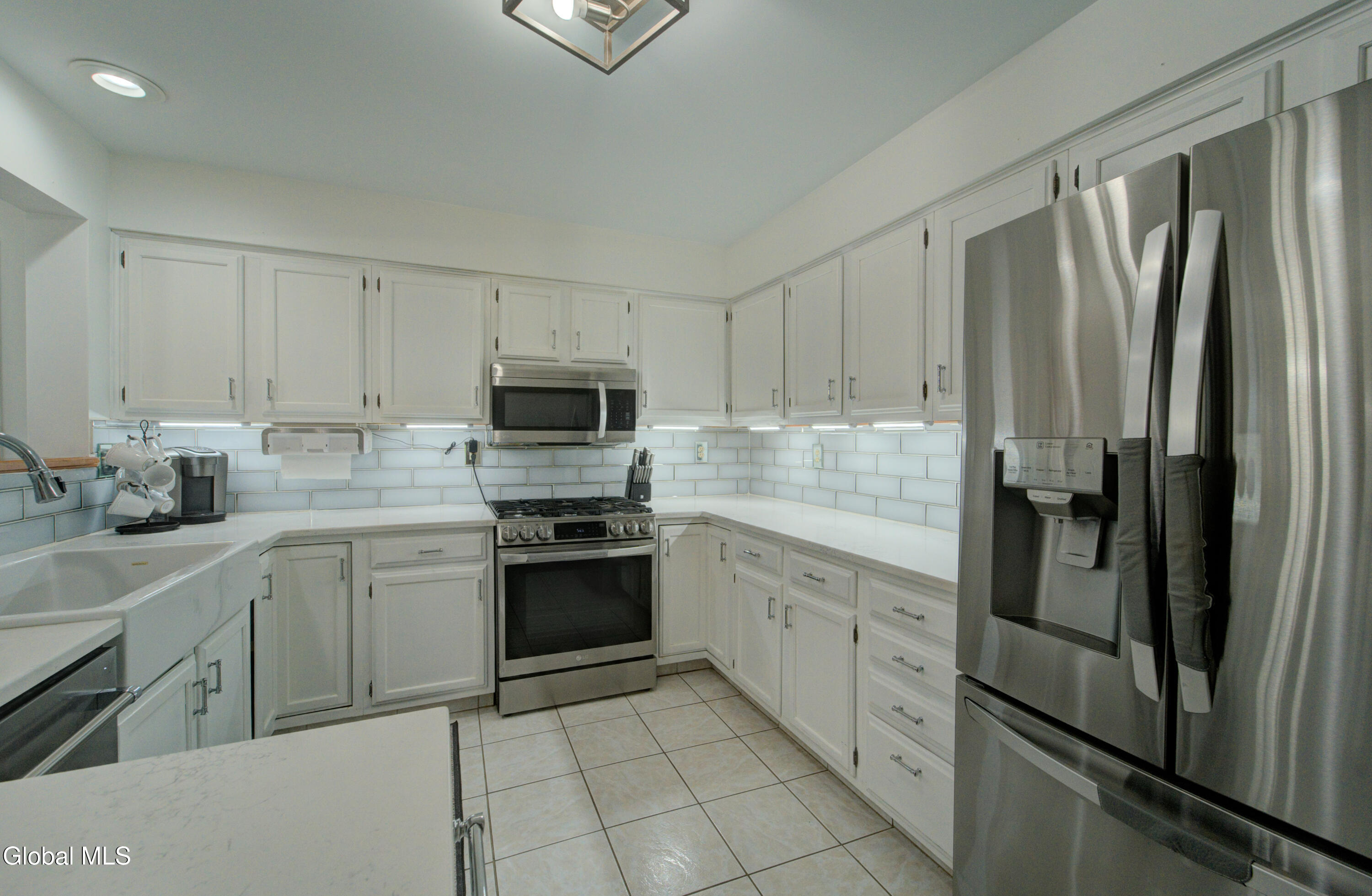 6 Crown Point Ballston Lake NY 12019