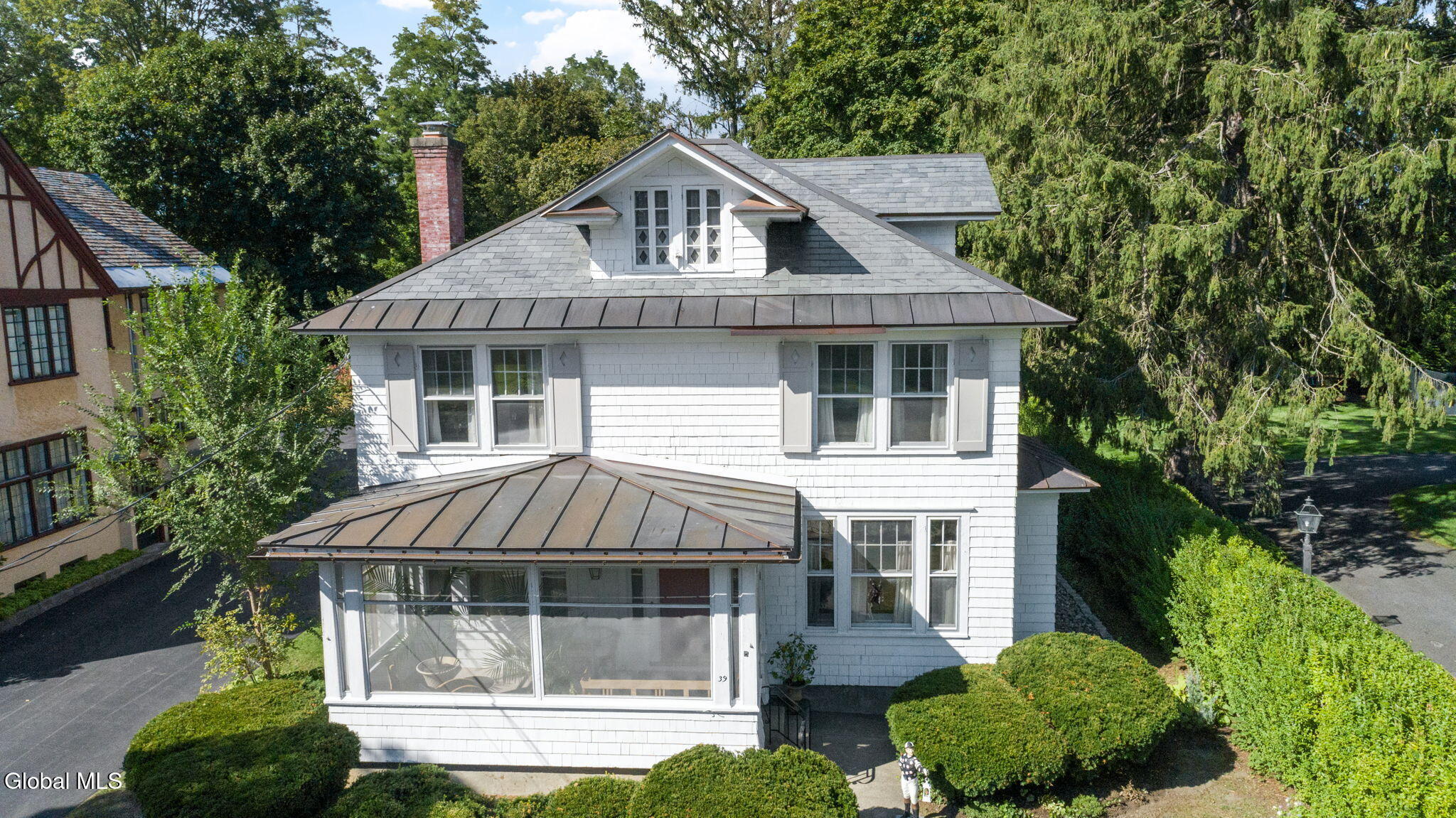 39 Fifth Avenue Saratoga Springs NY 12866
