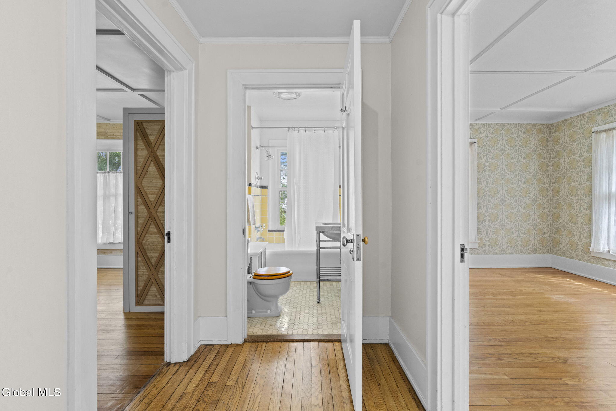 39 Fifth Avenue Saratoga Springs NY 12866