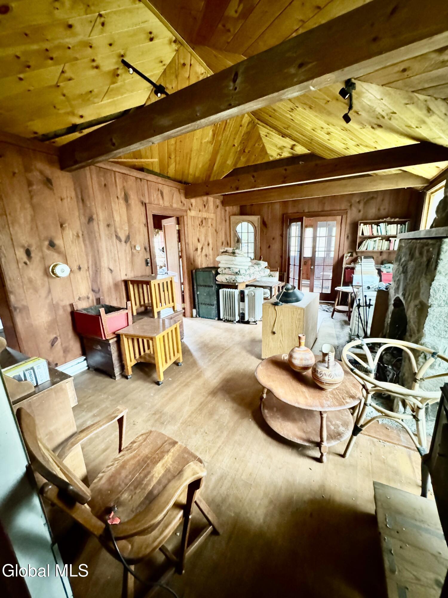 40 Pine Trail Sand Lake NY 12153