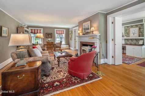 1630 New Scotland Road Slingerlands NY 12159