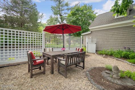 1630 New Scotland Road Slingerlands NY 12159