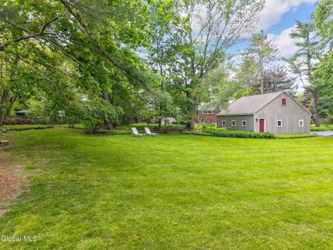 1630 New Scotland Road Slingerlands NY 12159