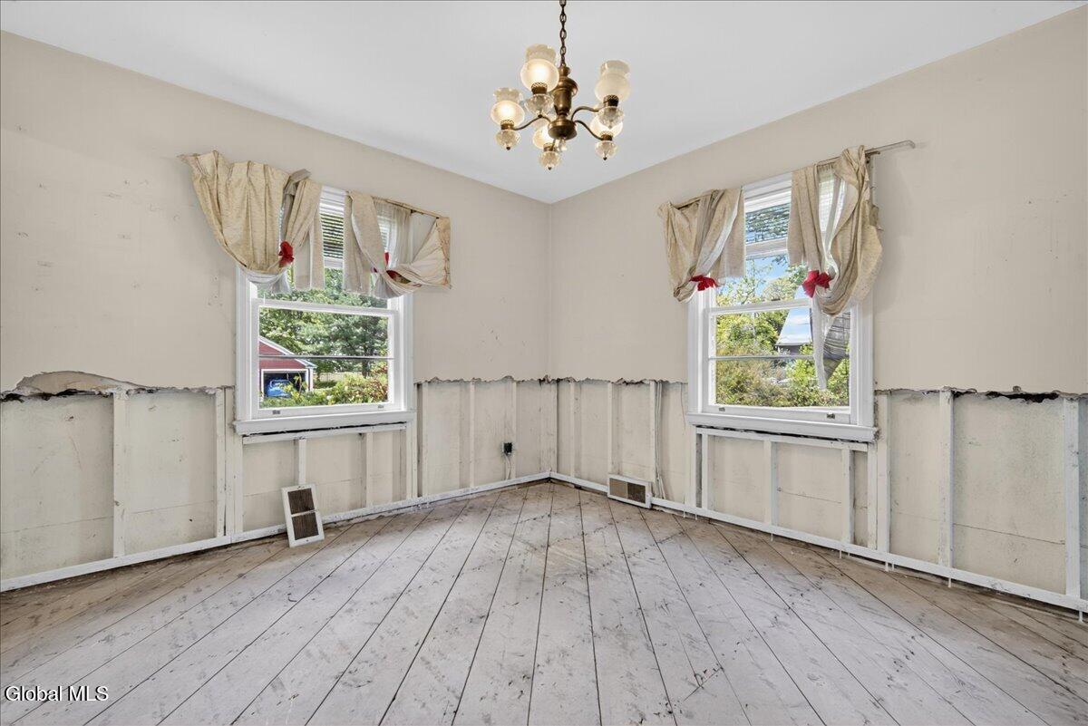 6 Cherrywood Terrace Latham NY 12110