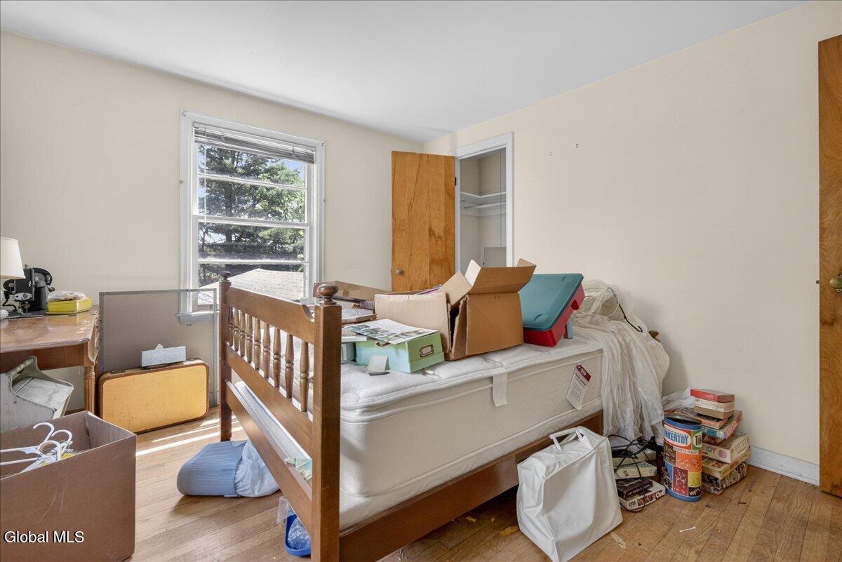 6 Cherrywood Terrace Latham NY 12110