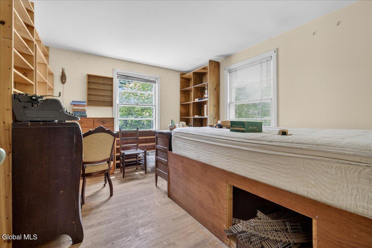 6 Cherrywood Terrace Latham NY 12110