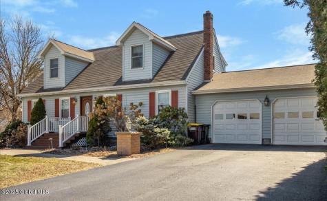 4 Skaarland Drive Burnt Hills NY 12027