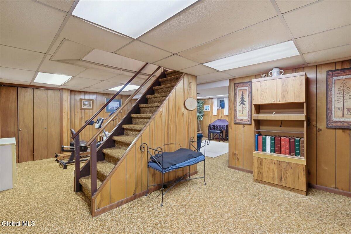 8 Bonnie Drive Guilderland NY 12084