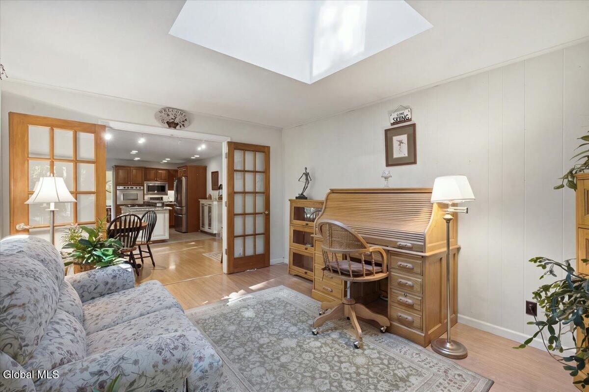 8 Bonnie Drive Guilderland NY 12084