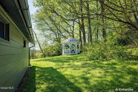 28 Hudson Street Kinderhook NY 12106