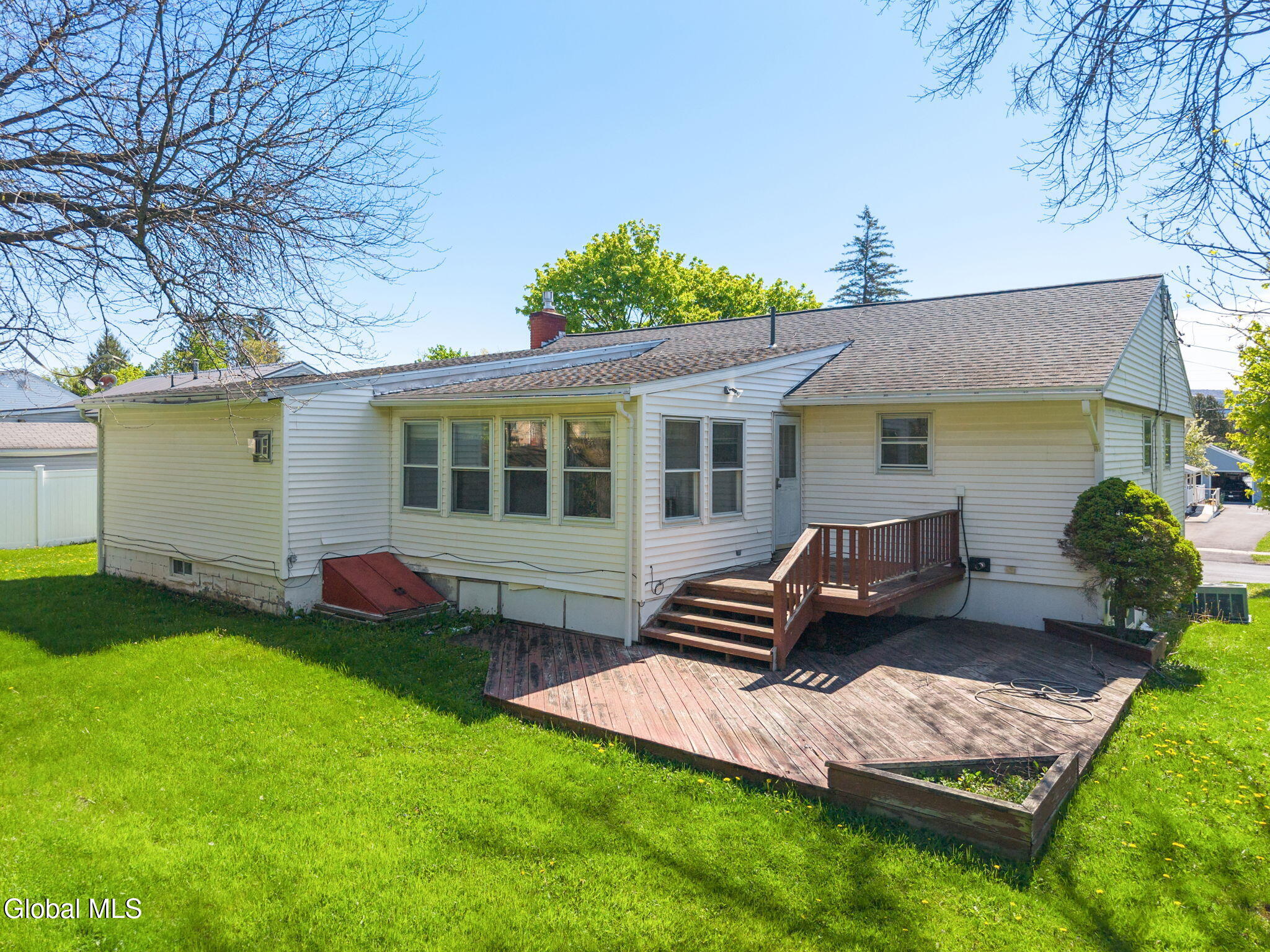 109 Pleasantview Drive Cobleskill NY 12043