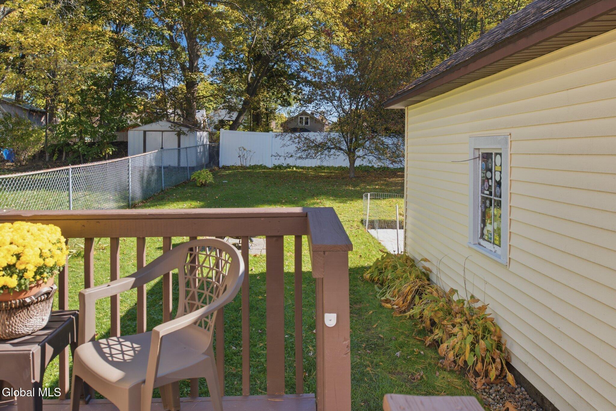 1084 Palmer Avenue Niskayuna NY 12309