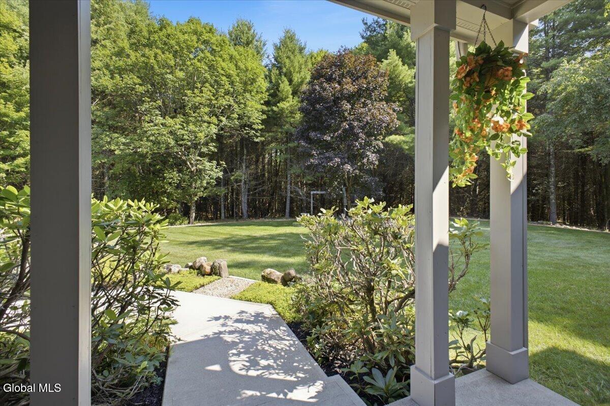 8 Lester Lane Middle Grove NY 12850