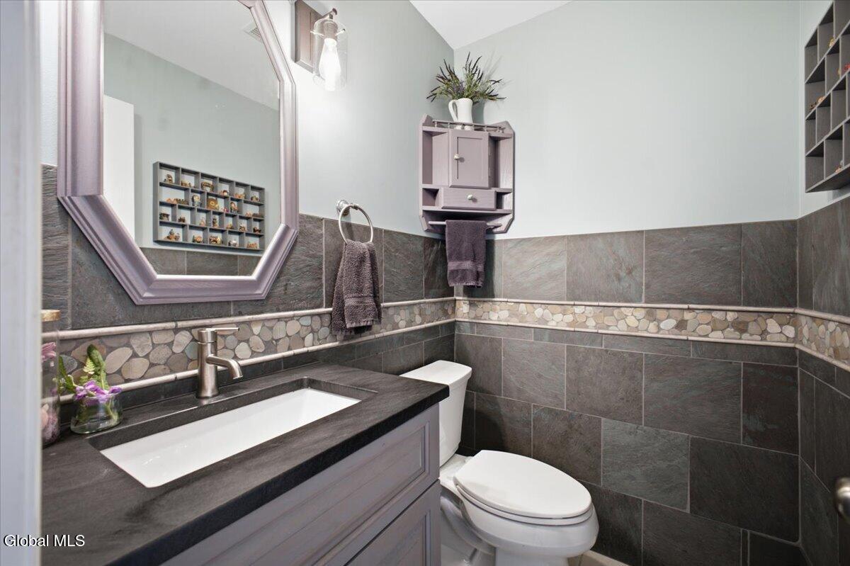 8 Lester Lane Middle Grove NY 12850