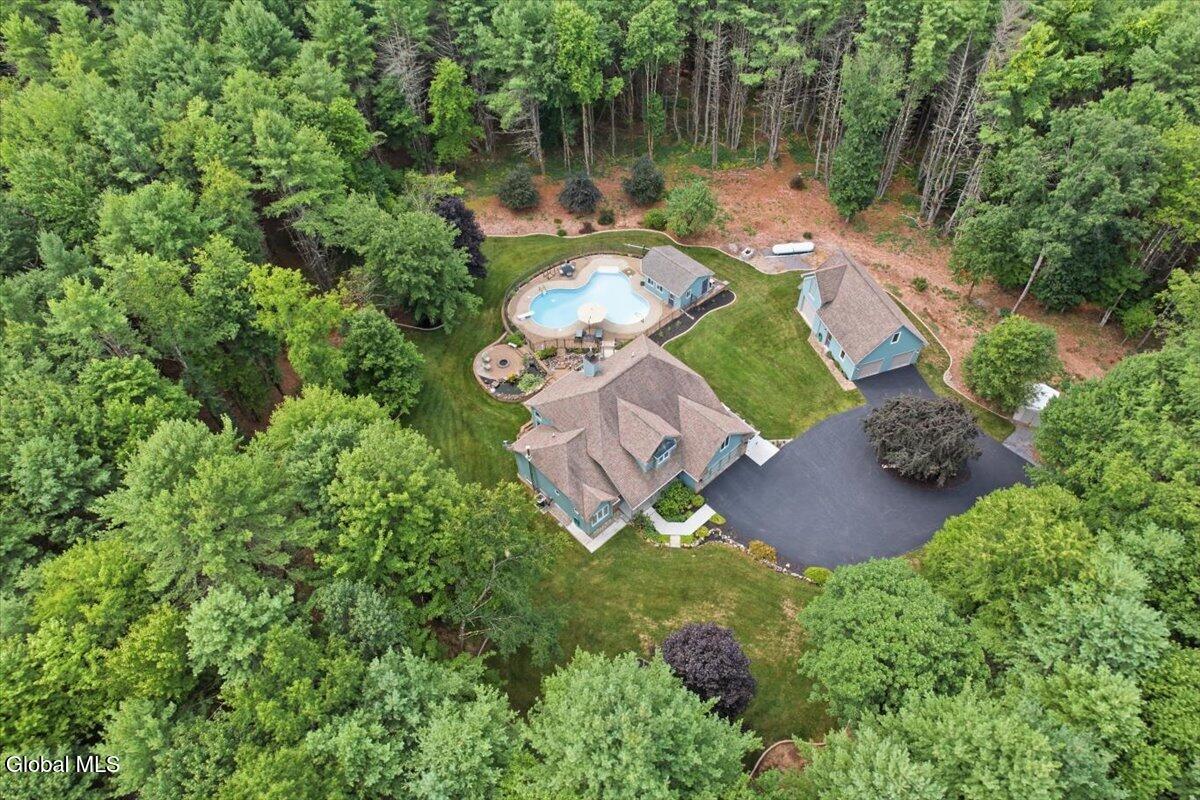 8 Lester Lane Middle Grove NY 12850